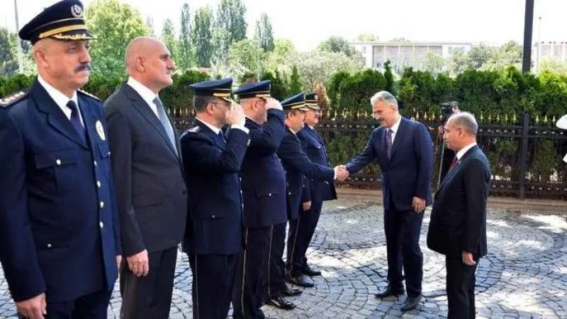 Emniyet Genel Müdürü olarak atanan Erol Ayyıldız göreve başladı