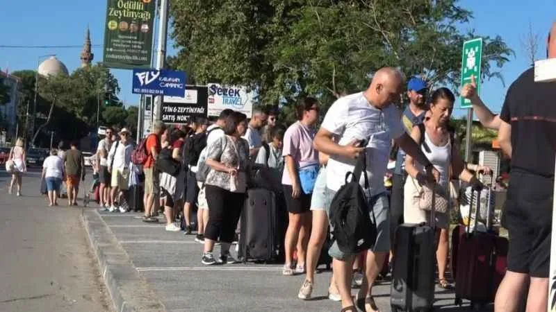 Kurban Bayramı'nda Türk tatilcilerden Yunan adalarına akın