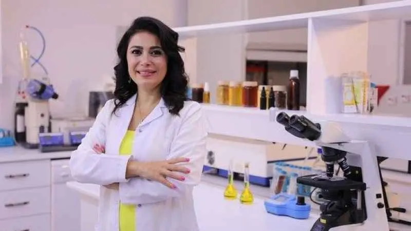 Deniz yaşamına zarar vermeyen güneş kremi üretti