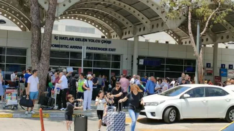 Antalya'ya hava yoluyla gelen turist sayısı 5 milyon 523 bin 624 oldu