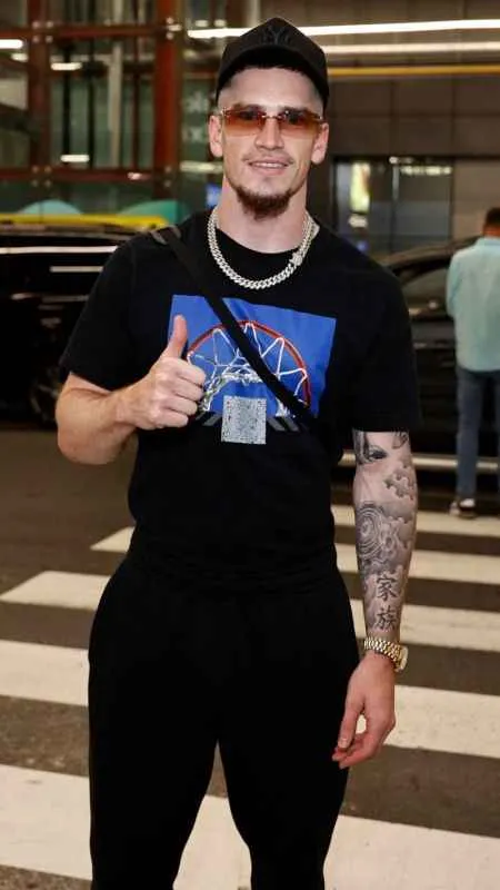 Ryan Kent İstanbul’da