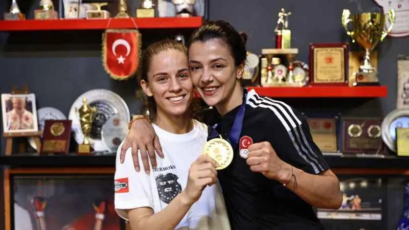 Avrupa şampiyonu Emine Arslan: "Rakiplerimi aklımla yendim"