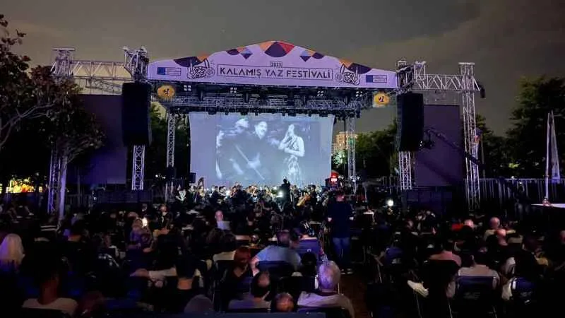 Kadıköy’de Kalamış Yaz Festivali başladı