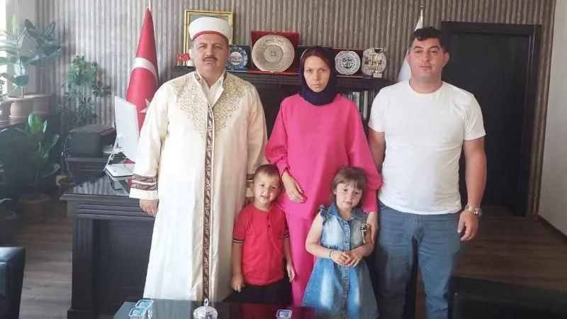 Ukraynalı Olena, Müslüman olup Reyyan ismini aldı