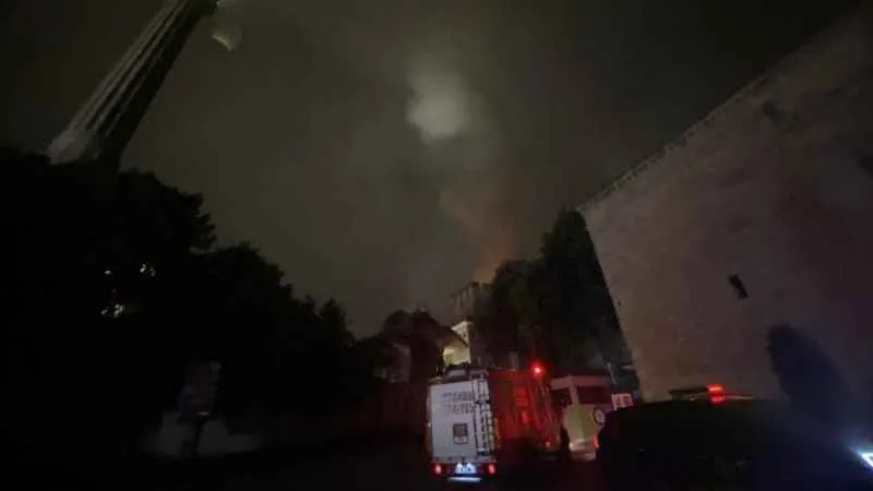 Topkapı Sarayı'ndaki tarihi restoranda yangın