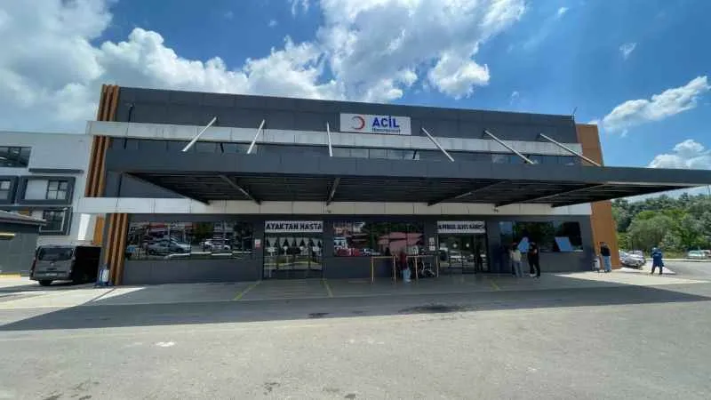 Fabrikada zehirlenme şüphesiyle 47 işçi hastaneye başvurdu