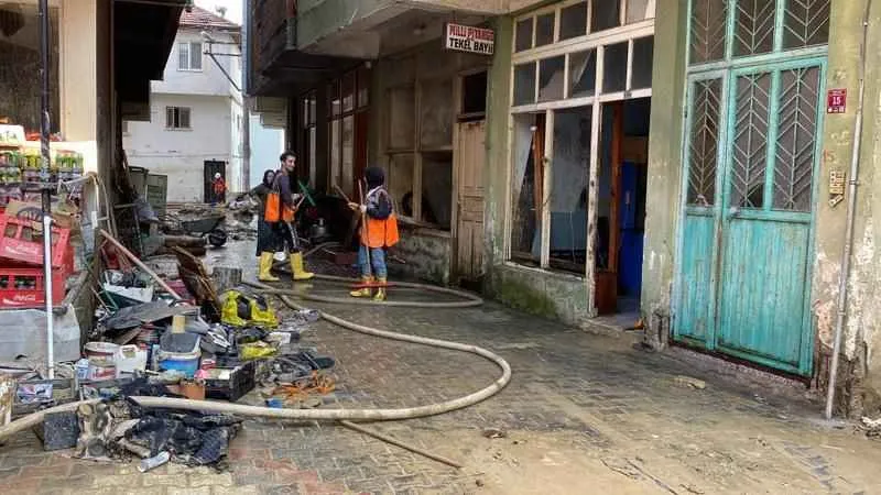 Selin vurduğu Beycuma'da yaralar sarılıyor