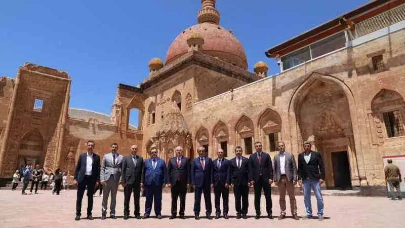 Yargıtay Başkanı İshakpaşa Sarayı'nı ziyaret etti