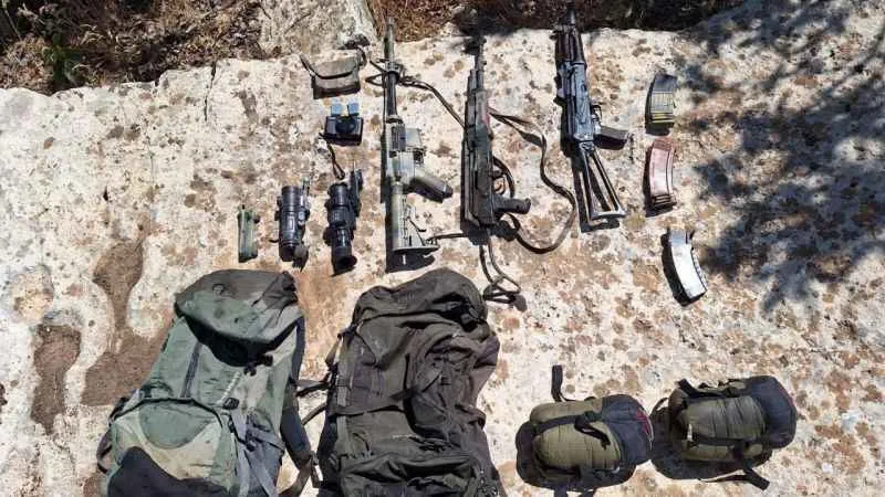 Pençe-Kilit Operasyonu bölgesinde terör yuvalarına TSK’den darbe