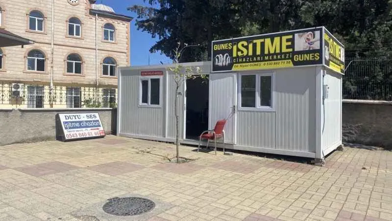 Önce deprem sonra hırsızlar darbe vurdu