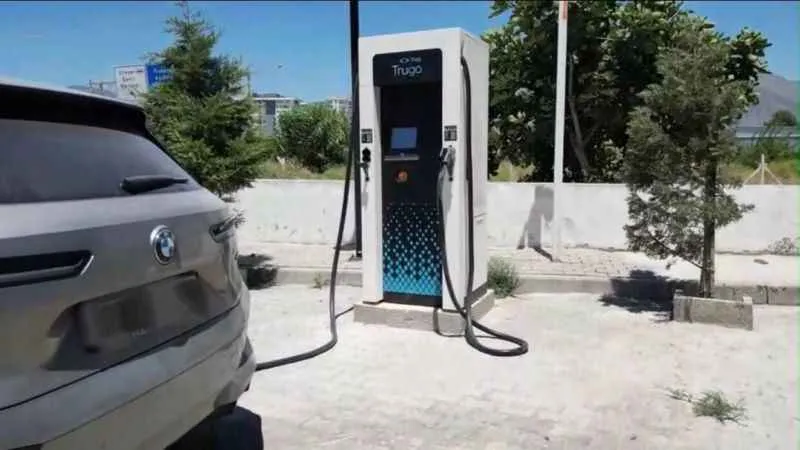Aydın’ın ilk Trugo Elektrikli Araç Şarj İstasyonu Söke’de faaliyete geçti