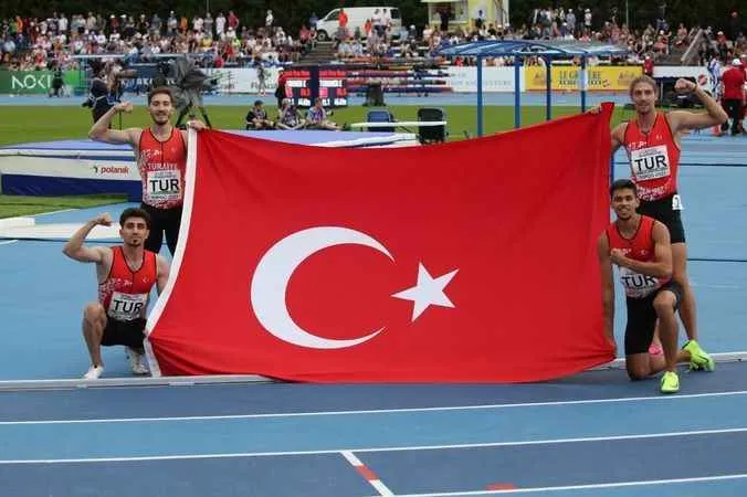 U23 Atletizm Milli Takımı'ndan büyük başarı
