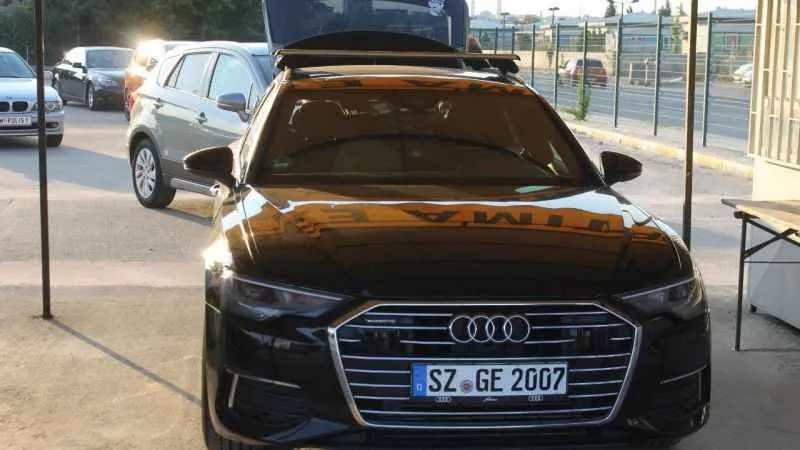 Gurbetçiler: “Gençler Avrupa’ya özenmesin, hayat şartları çok zor”