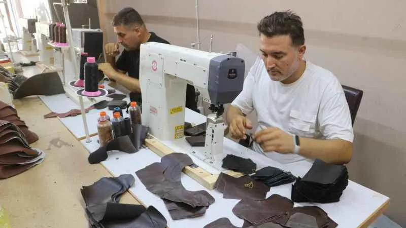 Günlük bin TL'ye usta bulamıyorlar