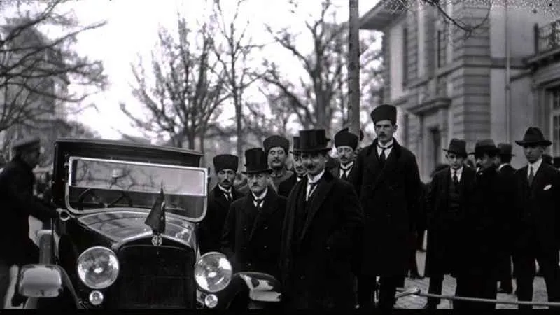 Prof. Dr. Çağrı Erhan: “Lozan’ın gizli maddesi yoktur, Atatürk, Musul’dan vazgeçmemiştir”