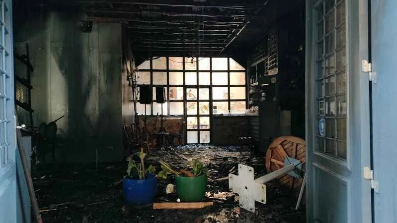 Antalya’da butik otelde yangın: 2 turist öldü, 12 yaralı