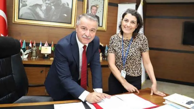 Amasya Üniversitesi’nden giyim firmasıyla şiddetle mücadele için işbirliği