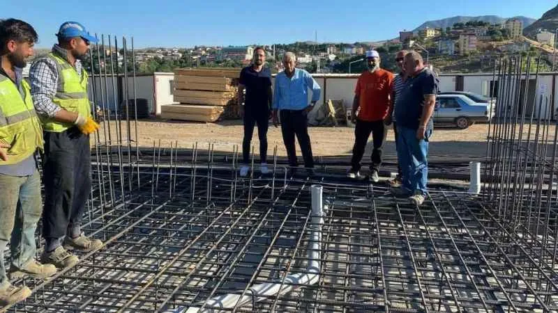 Arapgir’deki TOKİ konutlarında çalışmalar sürüyor