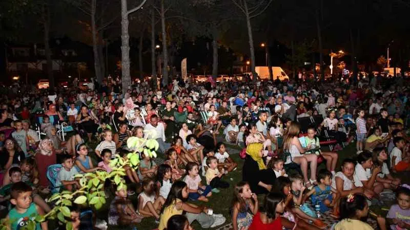 İznik’te miniklere açık hava sineması etkinliği