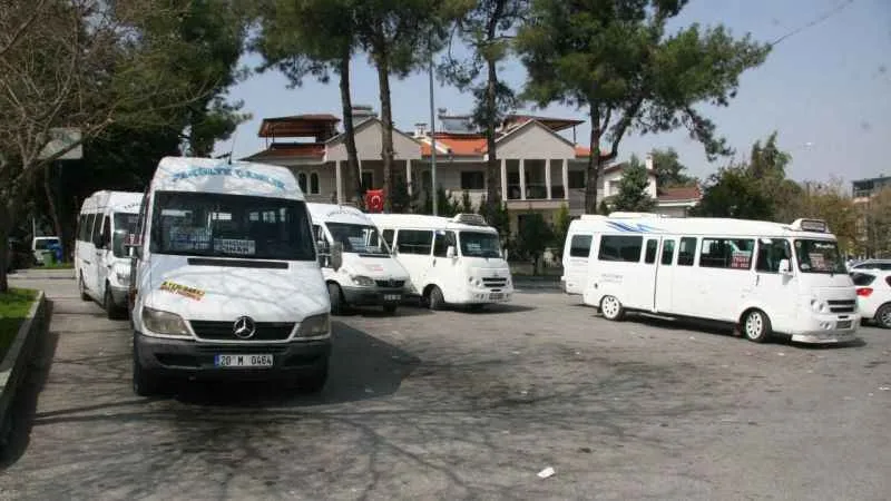 Denizli’de toplu ulaşım ücretlerine zam yapıldı