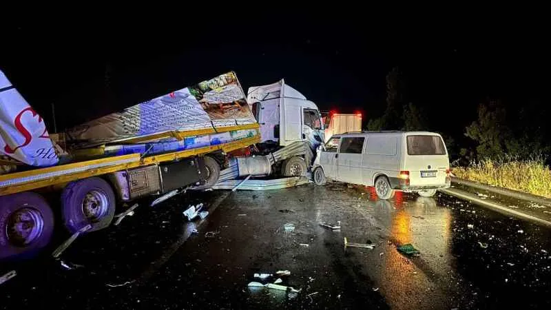 Alkollü kamyonet sürücüsünün çarptığı jandarma astsubay şehit oldu