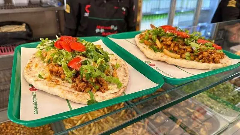 Gaziantep'in enfes sokak lezzeti: Nohut dürümü