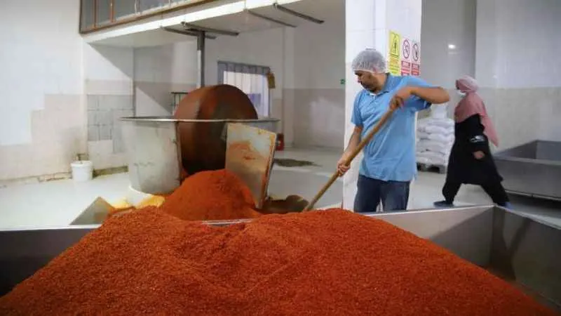 Depremin yıktığı İslahiye’de sanayinin çarkları tekrar dönmeye başladı