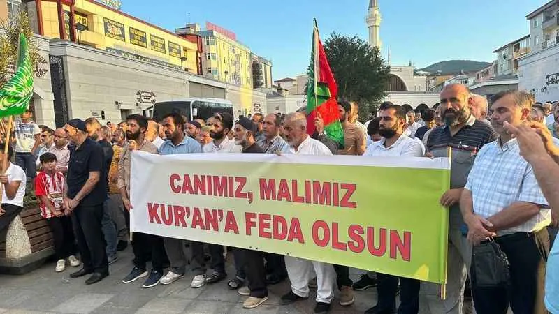 Sultanbeyli’de STK’lardan “Kuran’a saygı” açıklaması