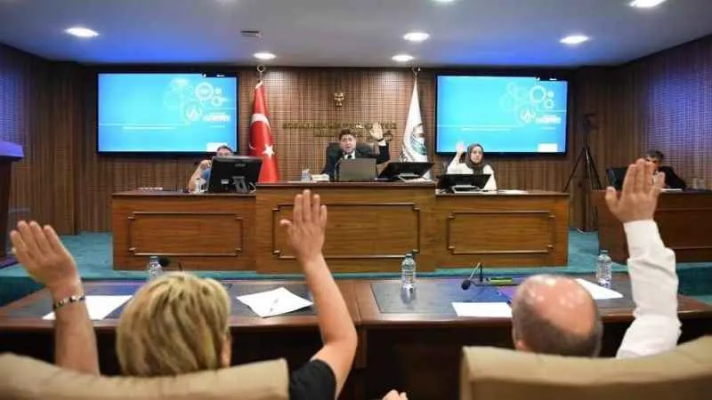 Altınordu’da selden etkilenenlere toplamda 2 buçuk milyon TL destek