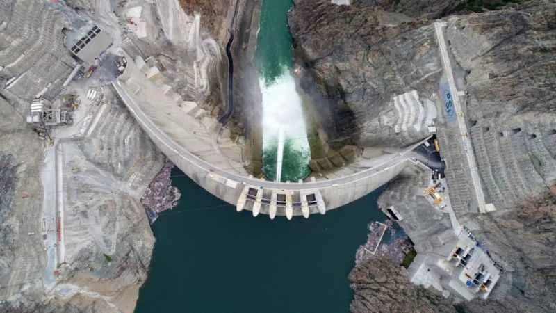 Yusufeli Barajı'nda elektrik üretimi için geri sayıma başlandı