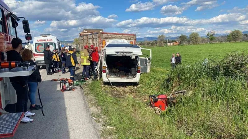 Balıkesir'deki kazada Hüseyin Genç ve Yusuf Genç hayatını kaybetti