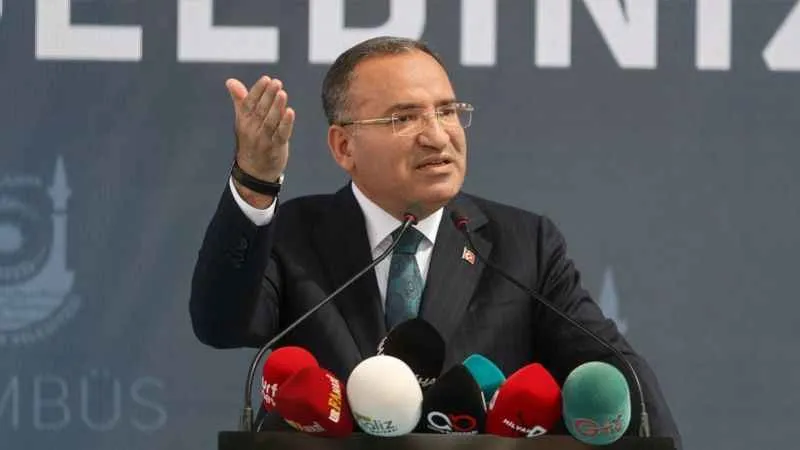 TBMM Başkanvekili Bozdağ: “15 Temmuz’da Türk halkı, TSK içindeki FETÖ’cü teröristleri yendi”