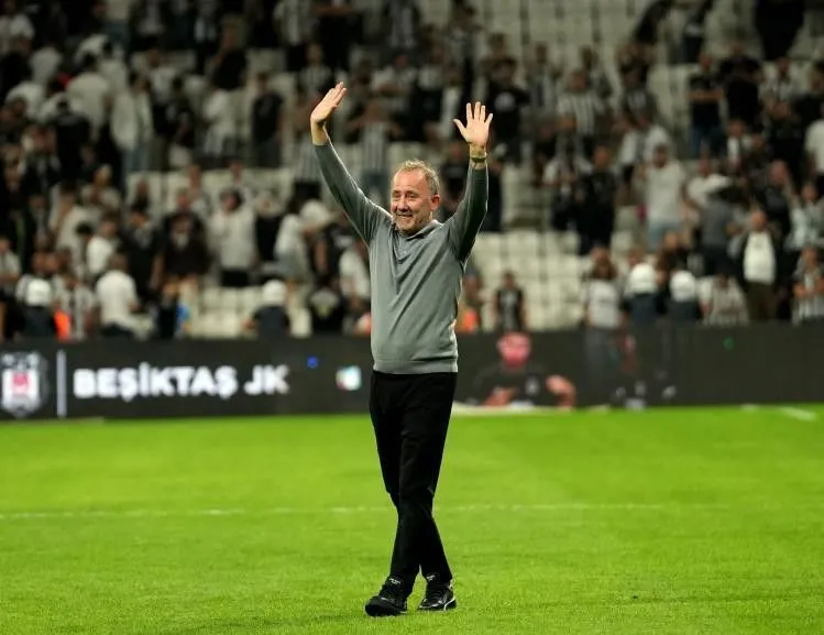 Beşiktaş’ın kadrosu sil baştan!