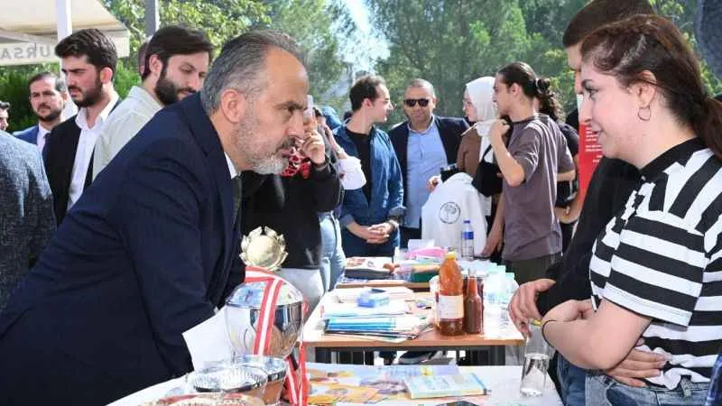 Bursa Büyükşehir genç akademisyenlere yatırım yapıyor