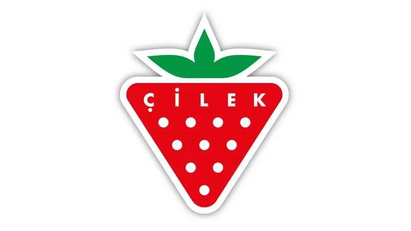 Çilek’in özgün tasarımları fuarda yoğun ilgi gördü 