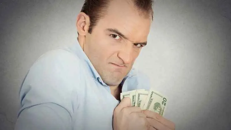 Cimrilikte üstlerine yok. Ceplerinde akrep olan 3 burç! Yemekten içmekten bile kısıyorlar