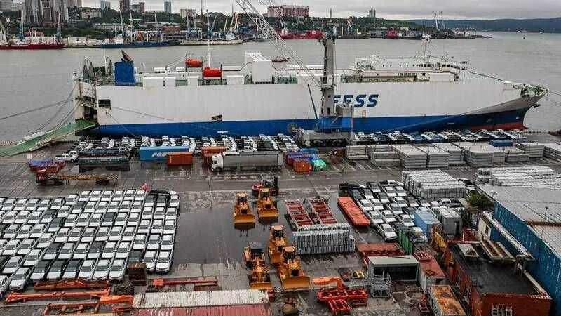 Çin, yılın ilk iki ayında 822 bin araç ihraç etti