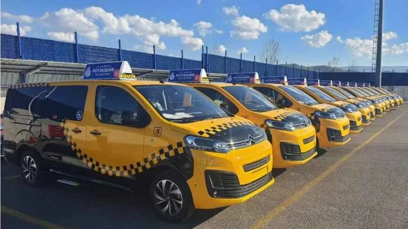 İstanbul’un taksileri Citroën Jumpy Spacetourer olacak