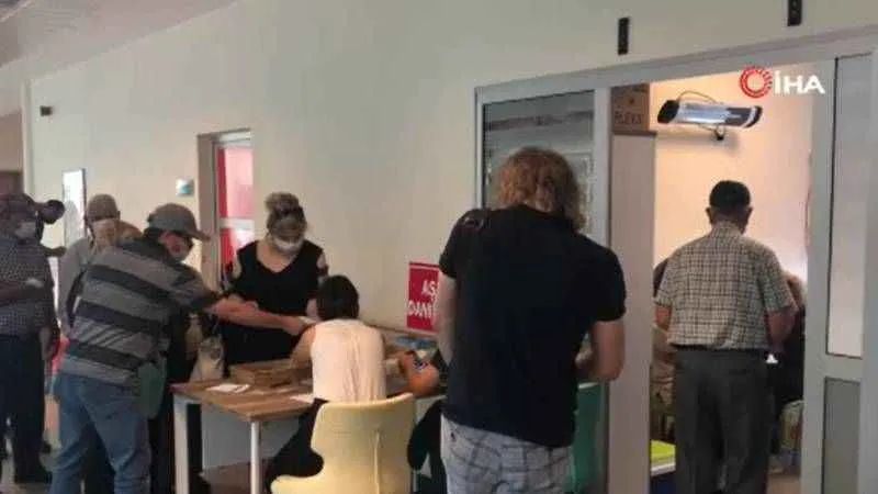 Covid aşışı olmadığı için kovulan işçiye müjde