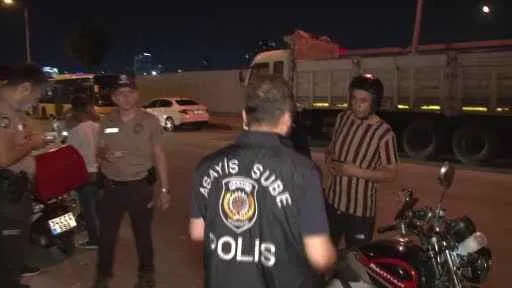İstanbul genelinde motosiklet sürücülerine yönelik denetim gerçekleştirildi