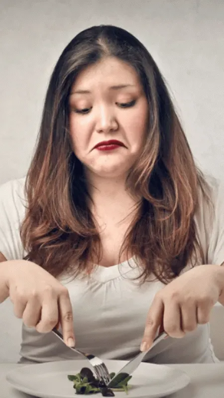 Yaz ayında yapılan yanlış diyetlere dikkat!