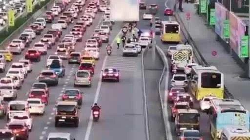 Işıklı ya da sesli uyarı işareti bulunan cihazlı araçlara 196 bin TL ceza