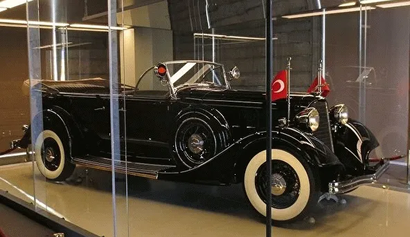 Atatürk'ün makam aracı 100. yıla hazır 