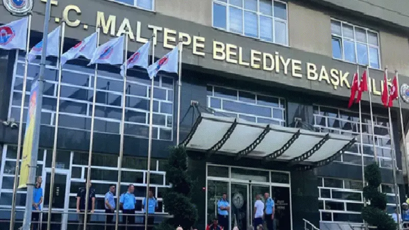7201 SAYILI KANUNA GÖRE İLANEN TEBLİGATTIR. T.C. MALTEPE BELEDİYESİ KENTSEL DÖNÜŞÜM MÜDÜRLÜĞÜ Sayın Nadya MUTAFAOĞLU ( T.C. No: 540*****898)