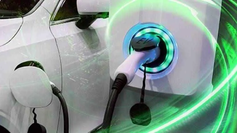 2023 yılı şarj istasyonu yatırım hedefi 10 milyon dolar