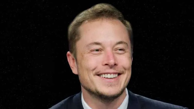 Elon Musk: 20 yıl içinde 1 milyar insansı robot aramıza karışabilir!