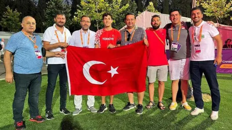 Erdem Tilki, Avrupa üçüncüsü