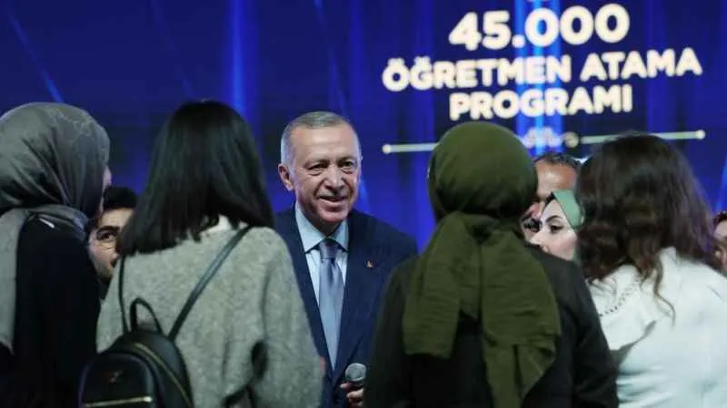 Erdoğan: Öğretmenlerin yüzde 75'i bizim dönemde atandı