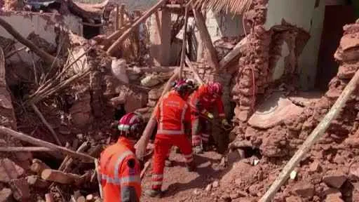 Fas’ta enkaz altında kalan eşek 10 gün sonra kurtarıldı