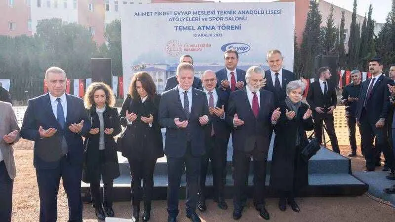 Evyap’ın, Ahmet Fikret Evyap adına Tuzla’da yaptıracağı Mesleki ve Teknik Anadolu Lisesi’nin temeli atıldı